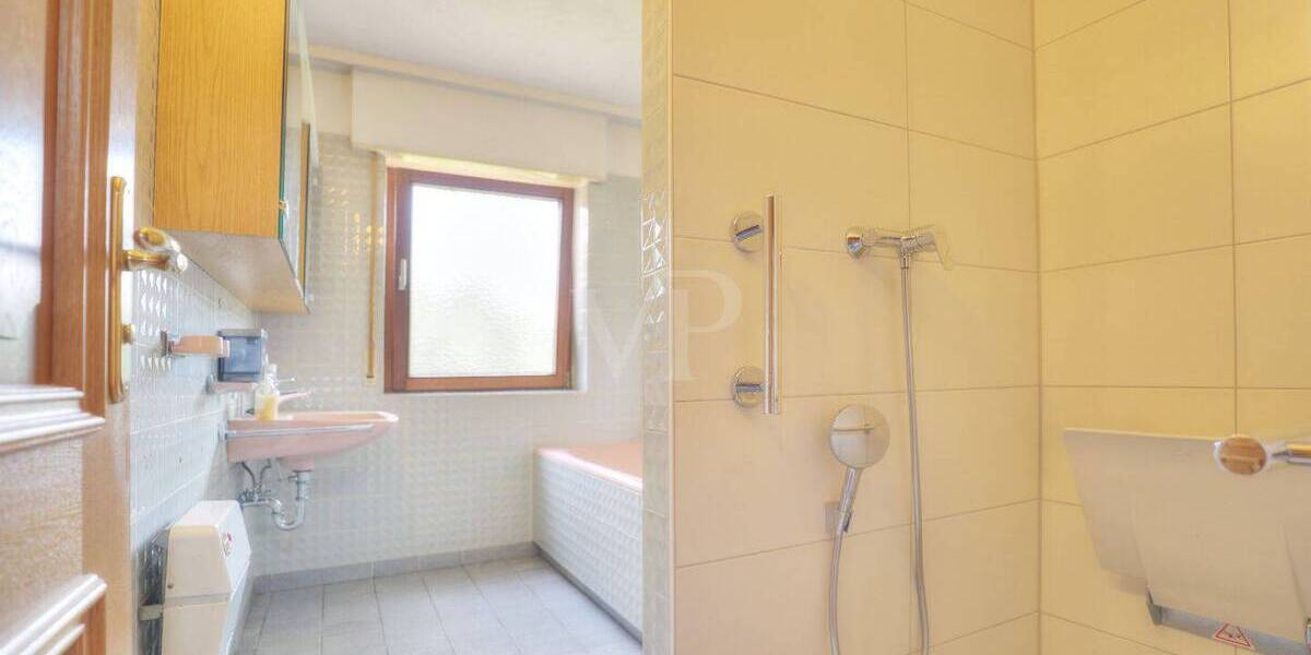 Einfamilienhaus Heilbronn - Böckingen Böckingen - 6 Zimmer, 132 m&sup2;, 485.000&euro; | Angebot:25678904