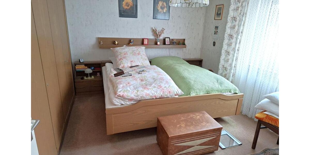 Etagenwohnung Stuttgart Bad Cannstatt - 3 Zimmer, 78 m&sup2;, 235.000&euro; | Angebot:26983734