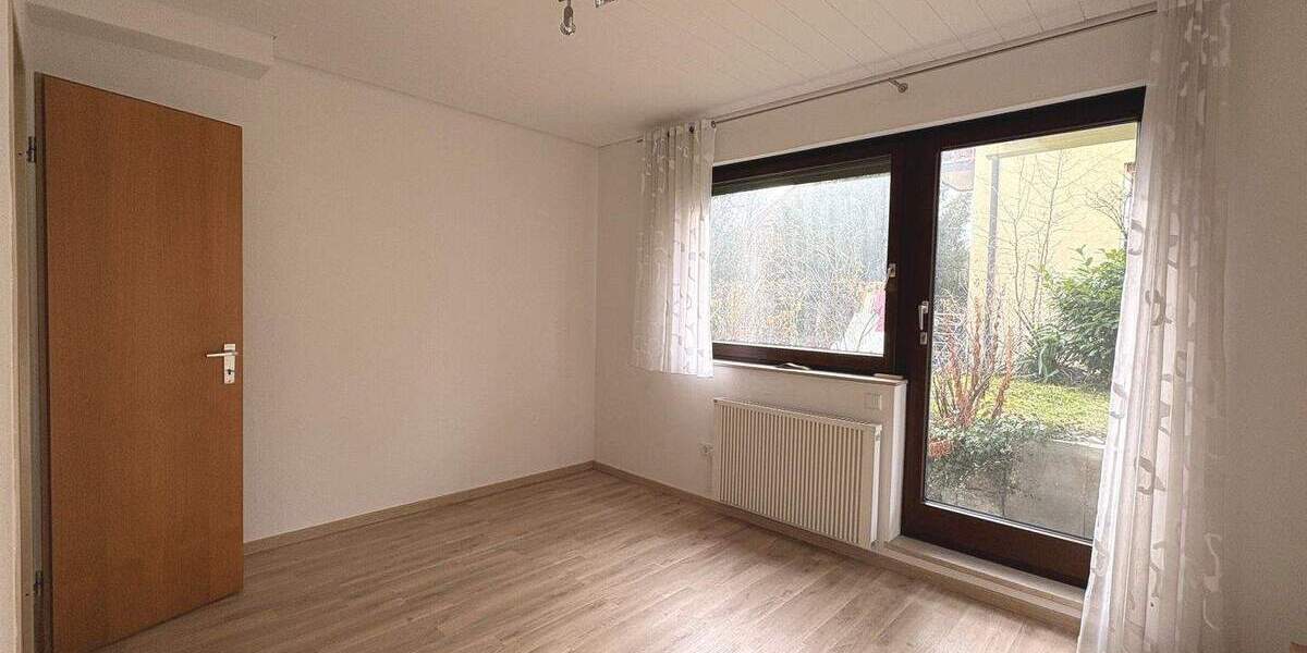 Etagenwohnung Stuttgart Zuffenhausen - 4 Zimmer, 98 m&sup2;, 450.000&euro; | Angebot:25662729
