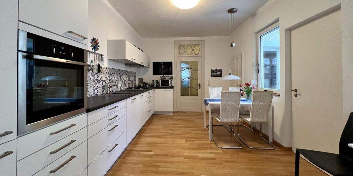 Mehrfamilienhaus, Wohnhaus Ludwigsburg Mitte - 1 Zimmer, 389 m&sup2;, 2.000.000&euro; | Angebot:25706120