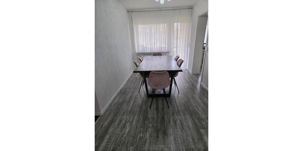 Hochparterre Besigheim - 3.5 Zimmer, 79 m&sup2;, 250.000&euro; | Angebot:26002280