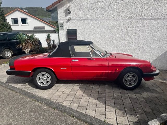 Alfa Romeo Spider 102.000 km 16.900 &euro; Beilstein 71717