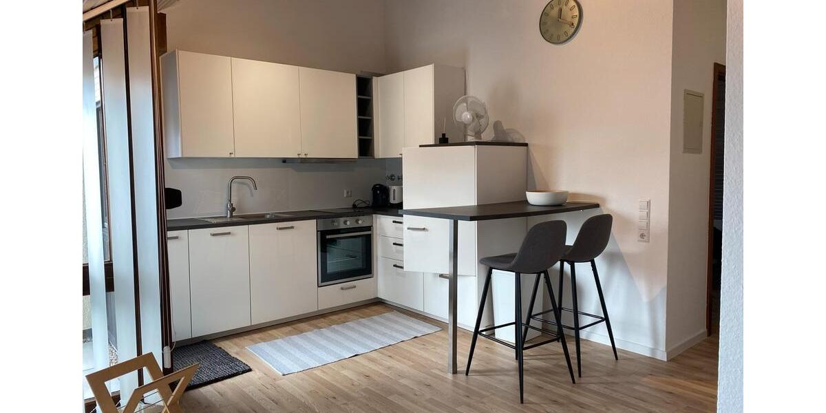 Dachgeschoßwohnung Ditzingen - 2 Zimmer, 37 m&sup2;, 1.150&euro; | Angebot:27544686