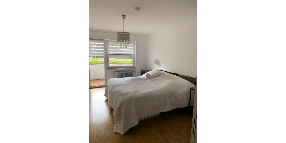 Etagenwohnung Marbach am Neckar - 4 Zimmer, 84 m&sup2;, 330.000&euro; | Angebot:26483837