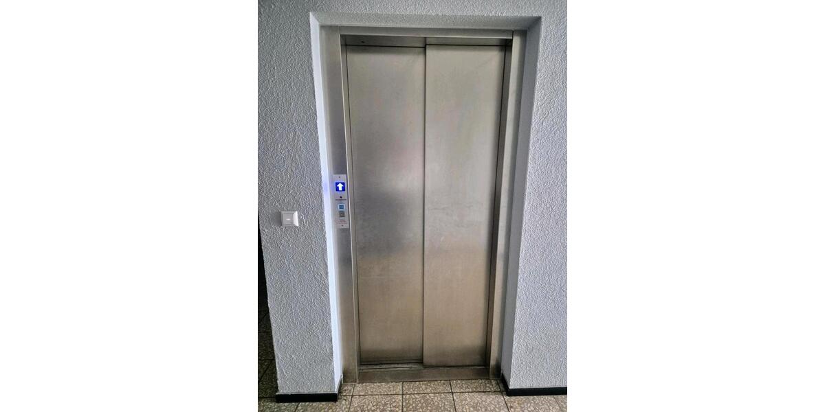 Etagenwohnung Stuttgart Mühlhausen - 2.5 Zimmer, 60 m&sup2;, 299.000&euro; | Angebot:24468274