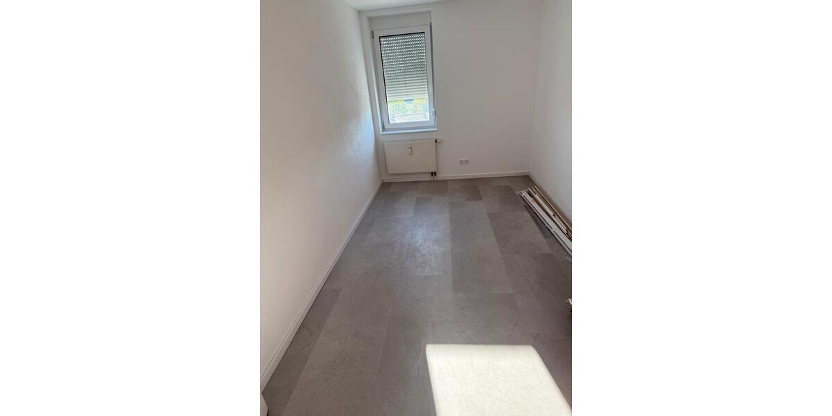 Etagenwohnung Ostfildern - 3.5 Zimmer, 81 m&sup2;, 1.580&euro; | Angebot:26610130
