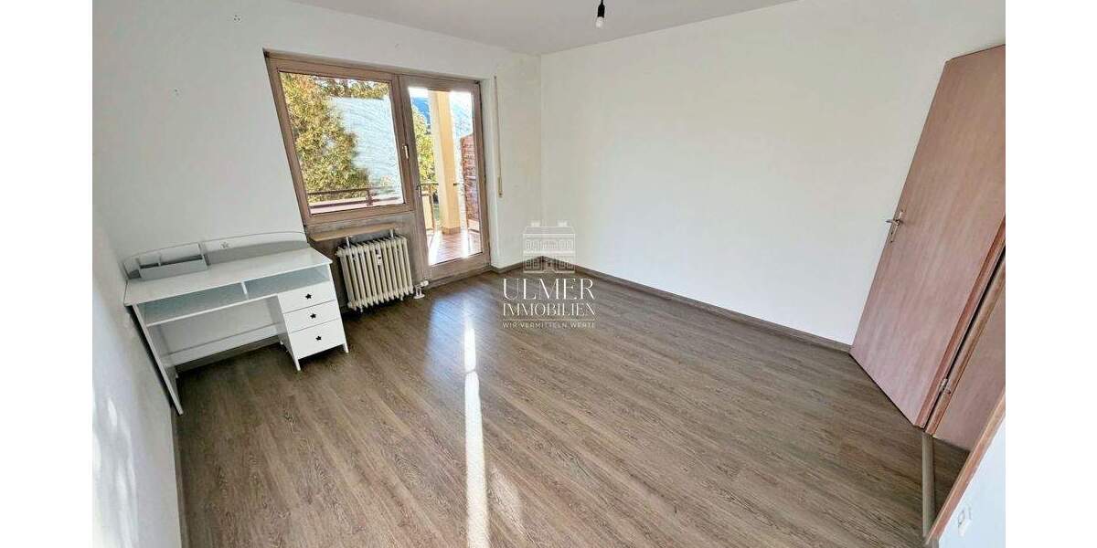 Etagenwohnung Böblingen Dagersheim - 3 Zimmer, 94 m&sup2;, 375.000&euro; | Angebot:25750172