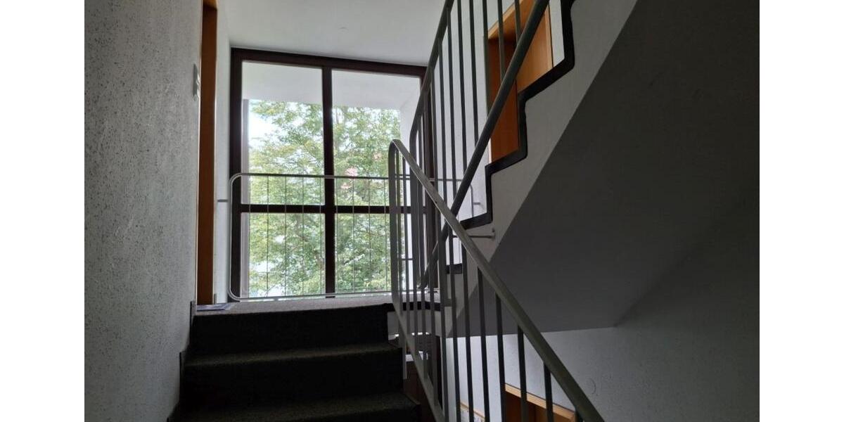 Etagenwohnung Filderstadt - 1.5 Zimmer, 35 m&sup2;, 175.000&euro; | Angebot:23485351