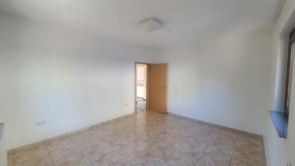 Etagenwohnung Stuttgart Feuerbach - 3 Zimmer, 65 m&sup2;, 1.200&euro; | Angebot:27595394