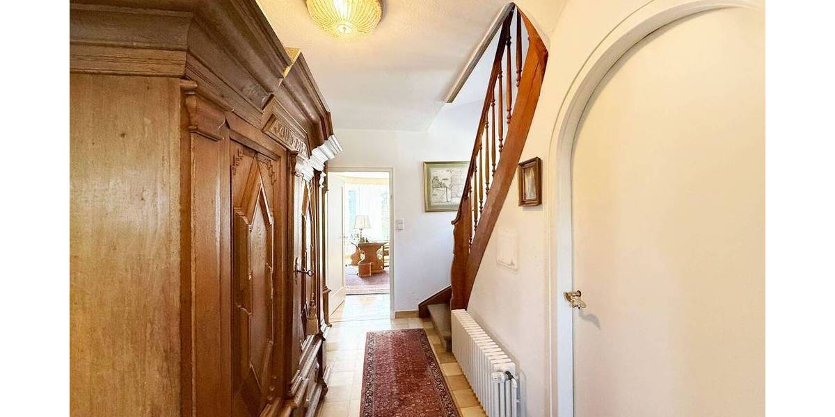 Einfamilienhaus Stuttgart Degerloch - 1 Zimmer, 210 m&sup2;, 1.995.000&euro; | Angebot:26379604
