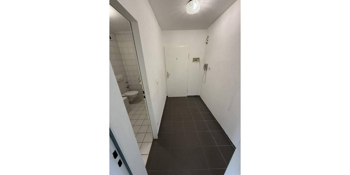 Etagenwohnung Friolzheim - 3 Zimmer, 67 m&sup2;, 238.000&euro; | Angebot:25957518