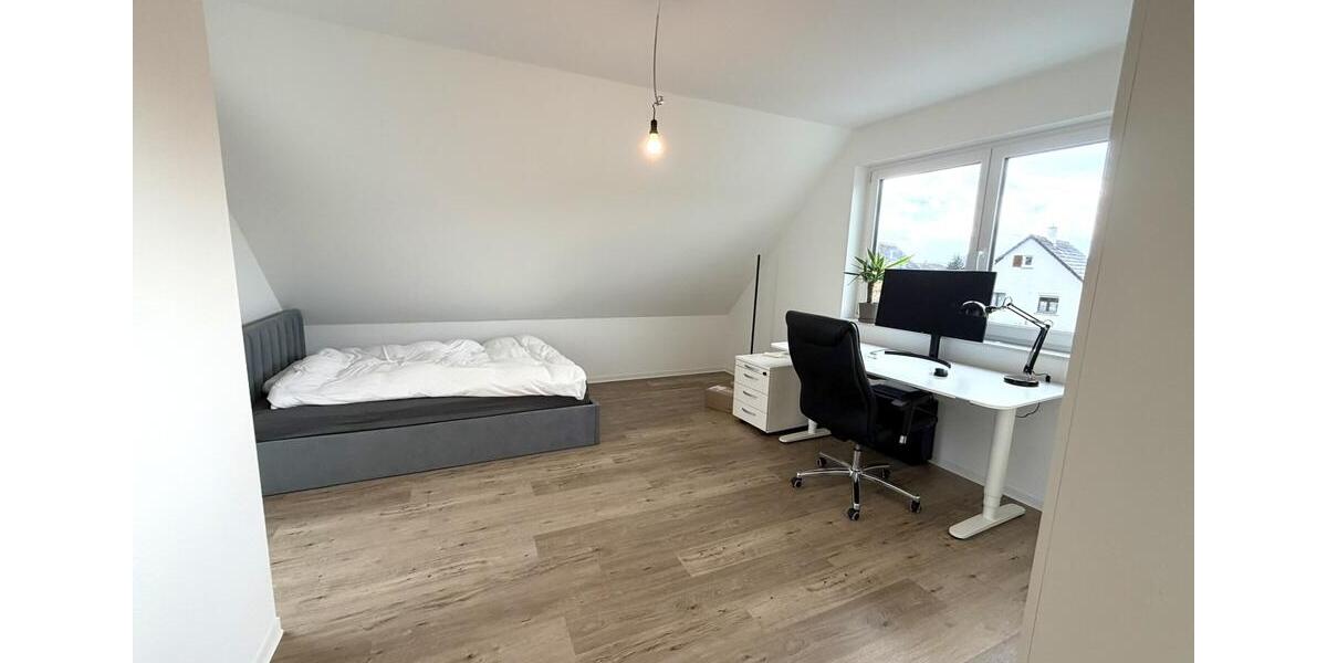 Maisonettenwohnung Stuttgart Birkach - 5 Zimmer, 120 m&sup2;, 2.400&euro; | Angebot:25179074