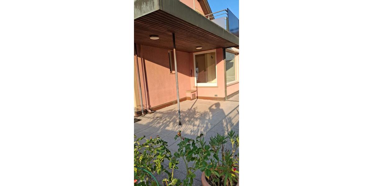 Etagenwohnung Heilbronn Horkheim - 4 Zimmer, 105 m&sup2;, 1.200&euro; | Angebot:27601314