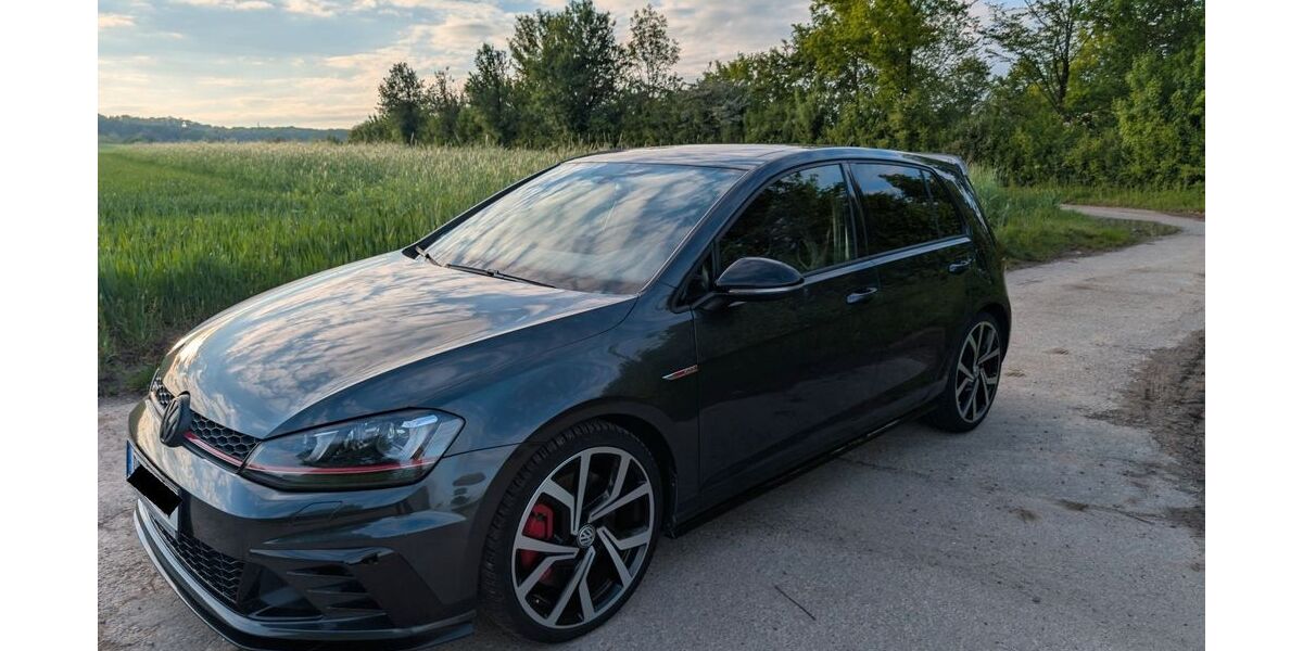 VW Golf 108.000 km 22.100 &euro; Mühlacker 75417