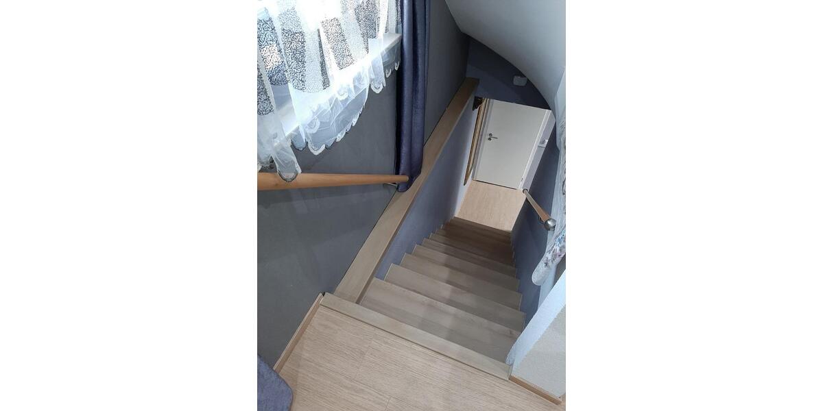 Doppelhaushälfte Vaihingen an der Enz - 6 Zimmer, 165 m&sup2;, 460.000&euro; | Angebot:26634550