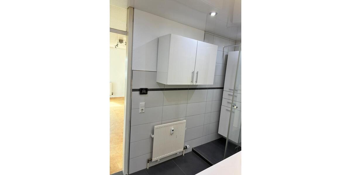 Dachgeschoßwohnung Ditzingen - 3.5 Zimmer, 89 m&sup2;, 285.000&euro; | Angebot:27550906