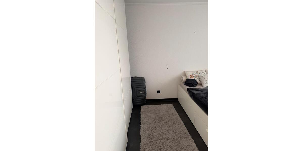 Etagenwohnung Remseck am Neckar - 2 Zimmer, 65 m&sup2;, 910&euro; | Angebot:27541943