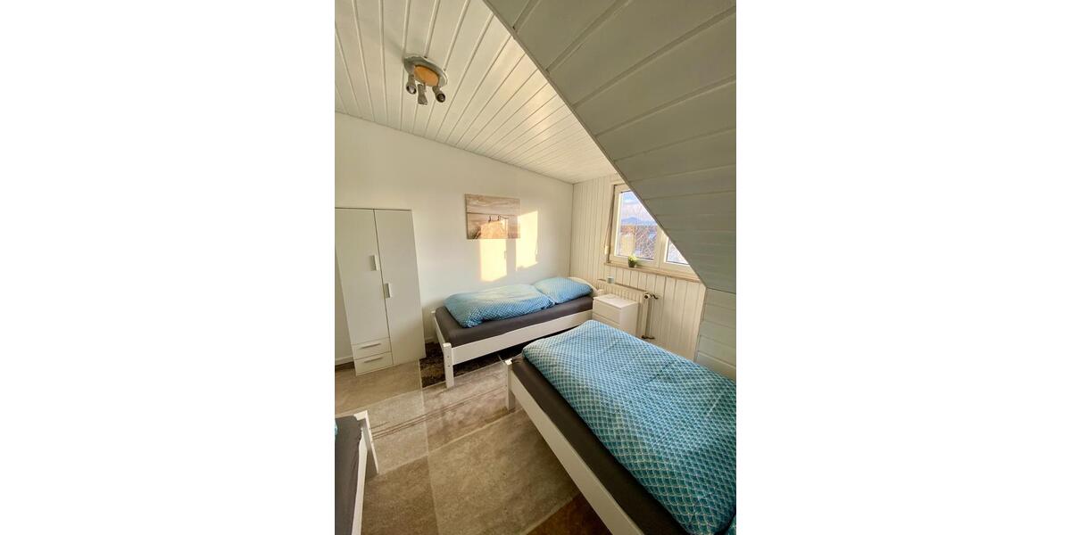 Dachgeschoßwohnung Wernau (Neckar) - 2 Zimmer, 43 m&sup2;, 830&euro; | Angebot:25723180