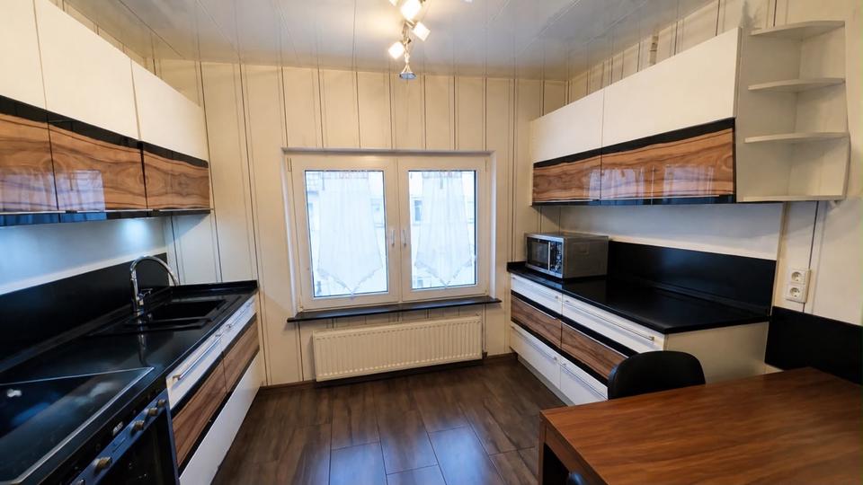 Mehrfamilienhaus, Wohnhaus Bietigheim-Bissingen Bissingen - 11 Zimmer, 300 m&sup2;, 380.000&euro; | Angebot:27079489
