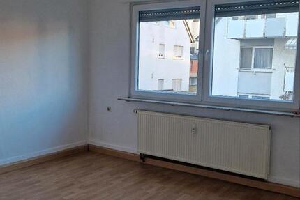 Wohnung Stuttgart Zuffenhausen - 270 Zimmer, 78 m&sup2;, 270&euro; | Angebot:26018602