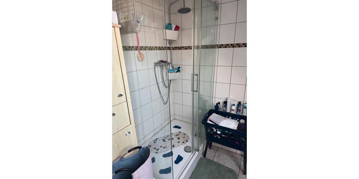 Dachgeschoßwohnung Altbach - 2 Zimmer, 68 m&sup2;, 750&euro; | Angebot:24876922