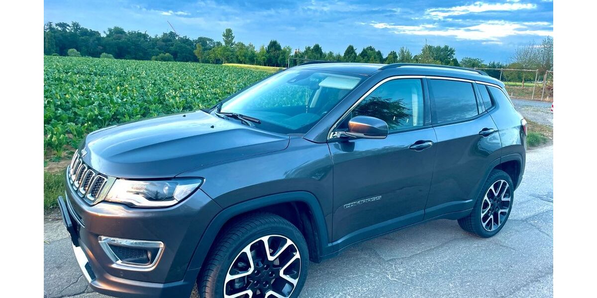 Jeep Compass 79.450 km 18.498 &euro; Bietigheim 74321