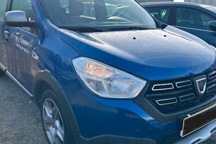Dacia Lodgy 140.000 km 10.999 &euro; Ditzingen 71254
