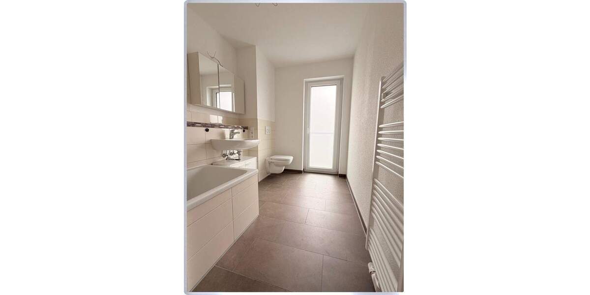 Etagenwohnung Stuttgart Feuerbach - 3 Zimmer, 93 m&sup2;, 1.470&euro; | Angebot:25704074