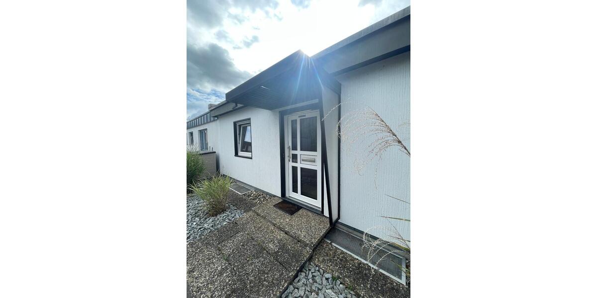 Bungalow Vaihingen an der Enz - 4 Zimmer, 110 m&sup2;, 395.000&euro; | Angebot:26975523