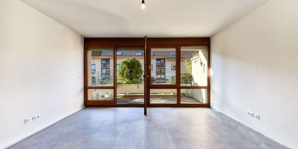 Etagenwohnung Ludwigsburg Ost - 3 Zimmer, 88 m&sup2;, 1.100&euro; | Angebot:25671013