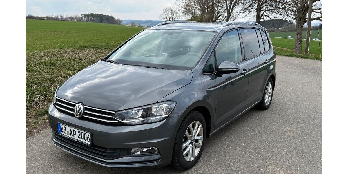 VW Touran 120.000 km 14.999 &euro; Weil der Stadt 71263