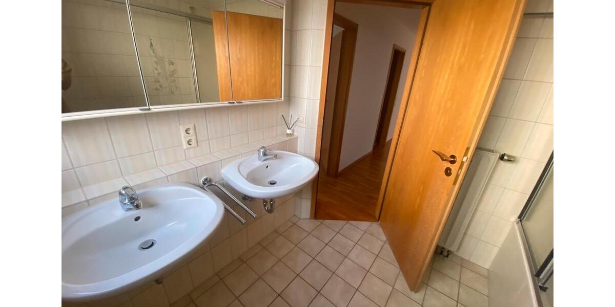 Etagenwohnung Stuttgart Stuttgart-Mitte - 2 Zimmer, 63 m&sup2;, 1.190&euro; | Angebot:25959561