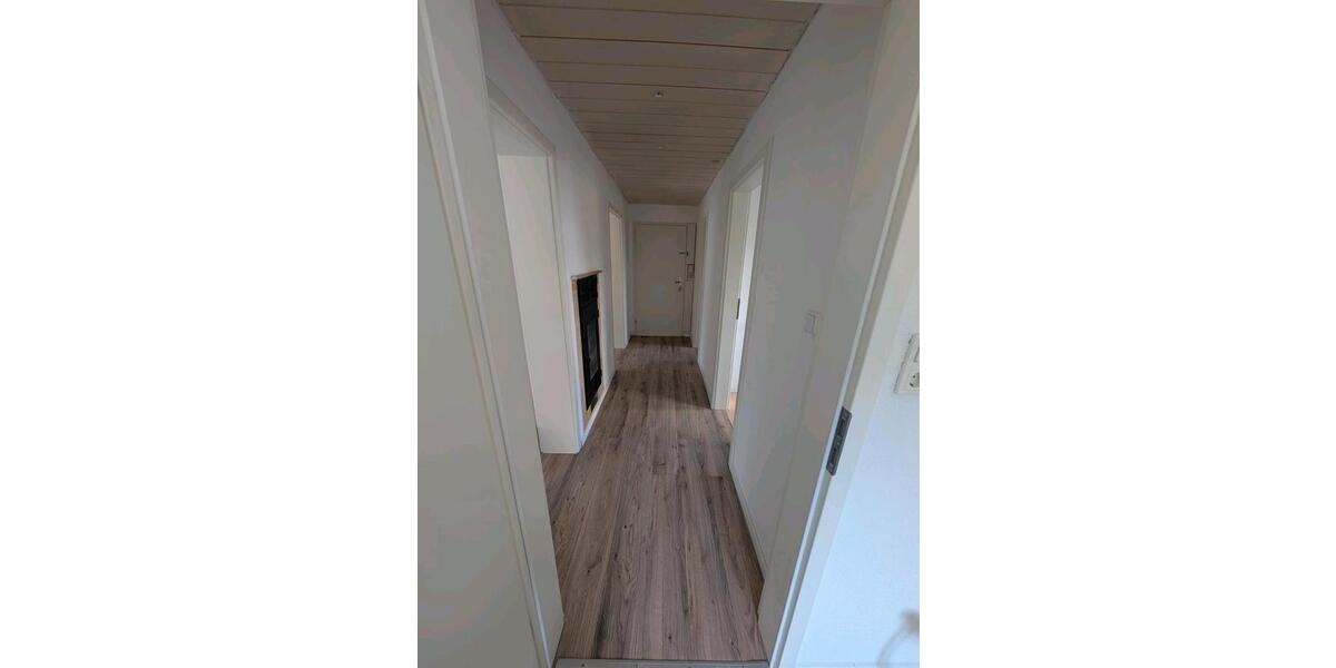 Etagenwohnung Marbach am Neckar - 3 Zimmer, 61 m&sup2;, 720&euro; | Angebot:25892370