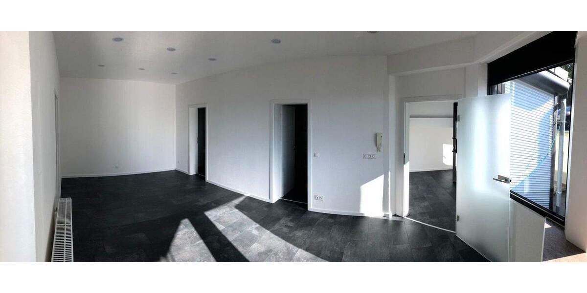 Einfamilienhaus Untergruppenbach - 9 Zimmer, 332 m&sup2;, 980.000&euro; | Angebot:25657368