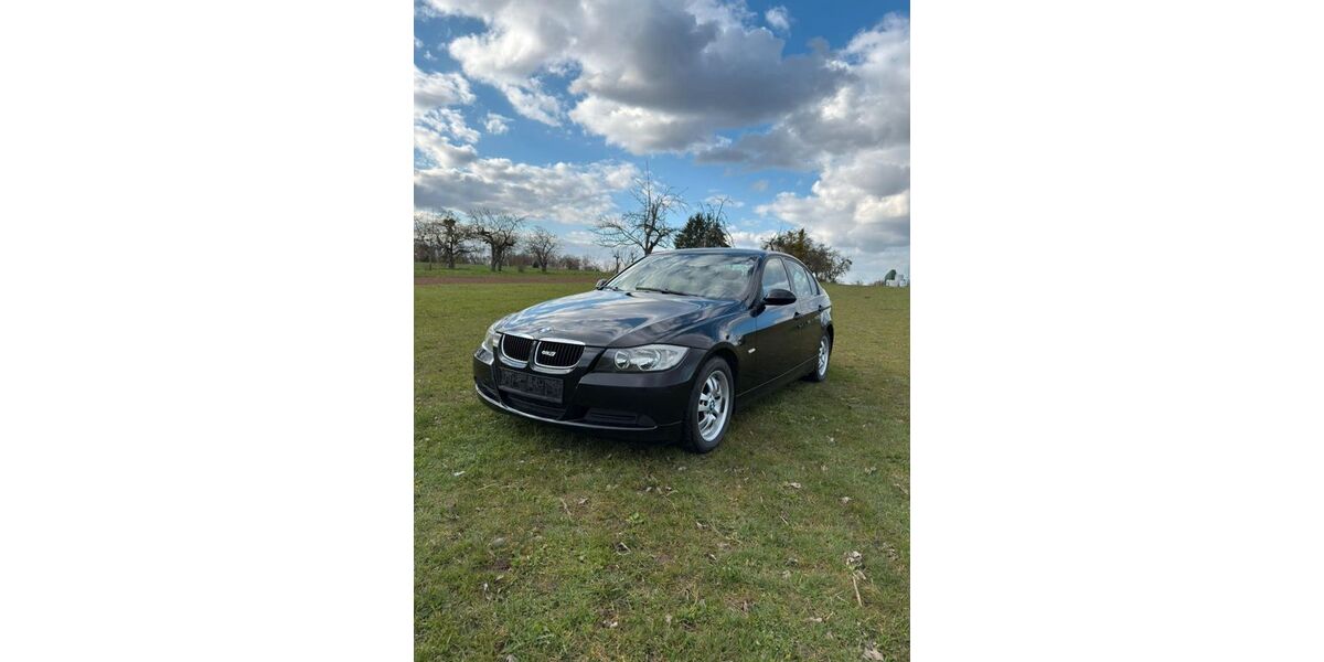 BMW 318 177.750 km 4.499 &euro; Köngen 73257