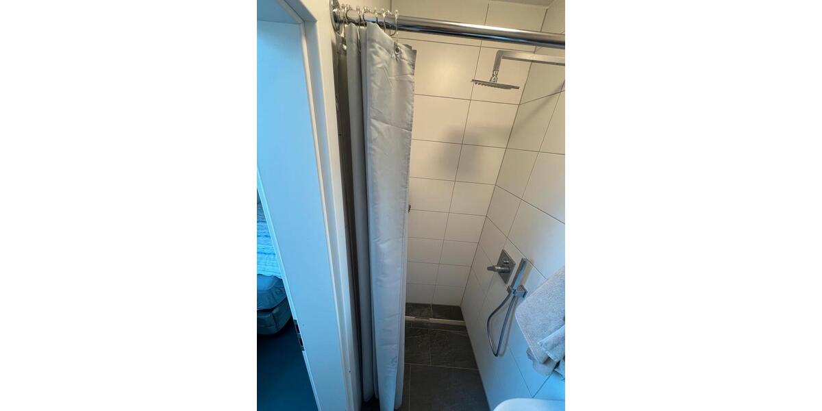Dachgeschoßwohnung Stuttgart Vaihingen - 1 Zimmer, 35 m&sup2;, 1.000&euro; | Angebot:27568250