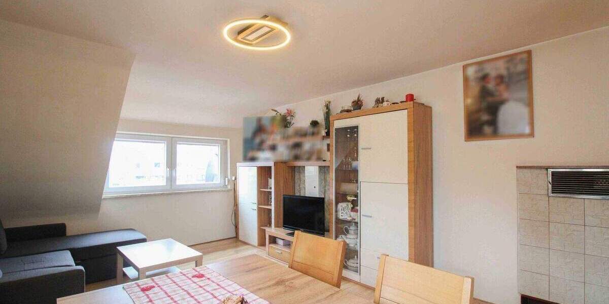 Etagenwohnung Schorndorf - 4 Zimmer, 81 m&sup2;, 265.000&euro; | Angebot:25747391