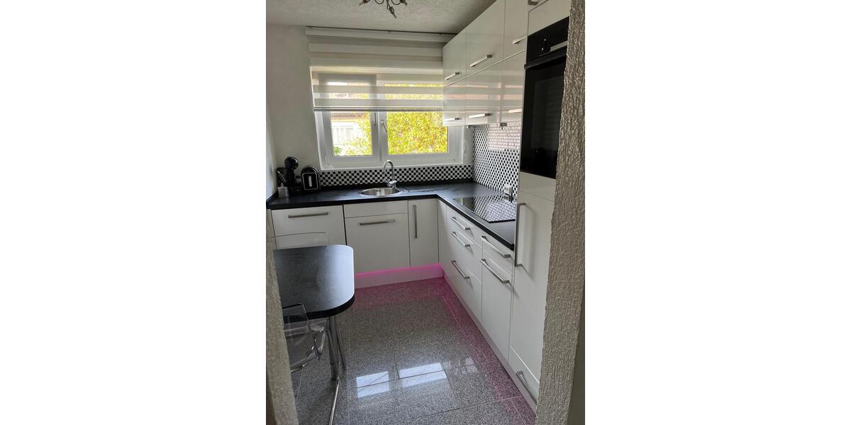 Etagenwohnung Sachsenheim - 3 Zimmer, 66 m&sup2;, 1.100&euro; | Angebot:26150980