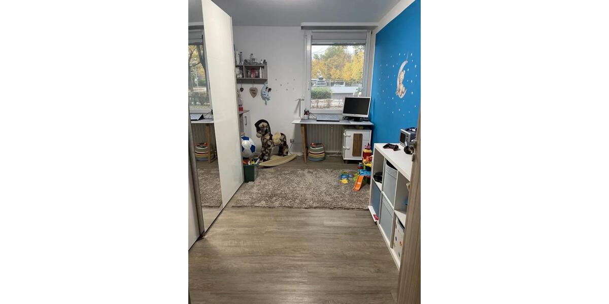Hochparterre Ludwigsburg Eglosheim - 3.5 Zimmer, 78 m&sup2;, 1.500&euro; | Angebot:26367583