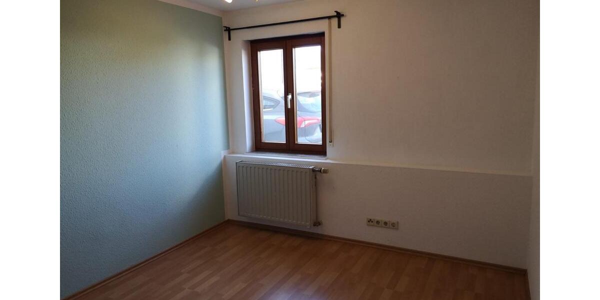 Erdgeschoßwohnung Vaihingen an der Enz - 4 Zimmer, 109 m&sup2;, 339.000&euro; | Angebot:26395665