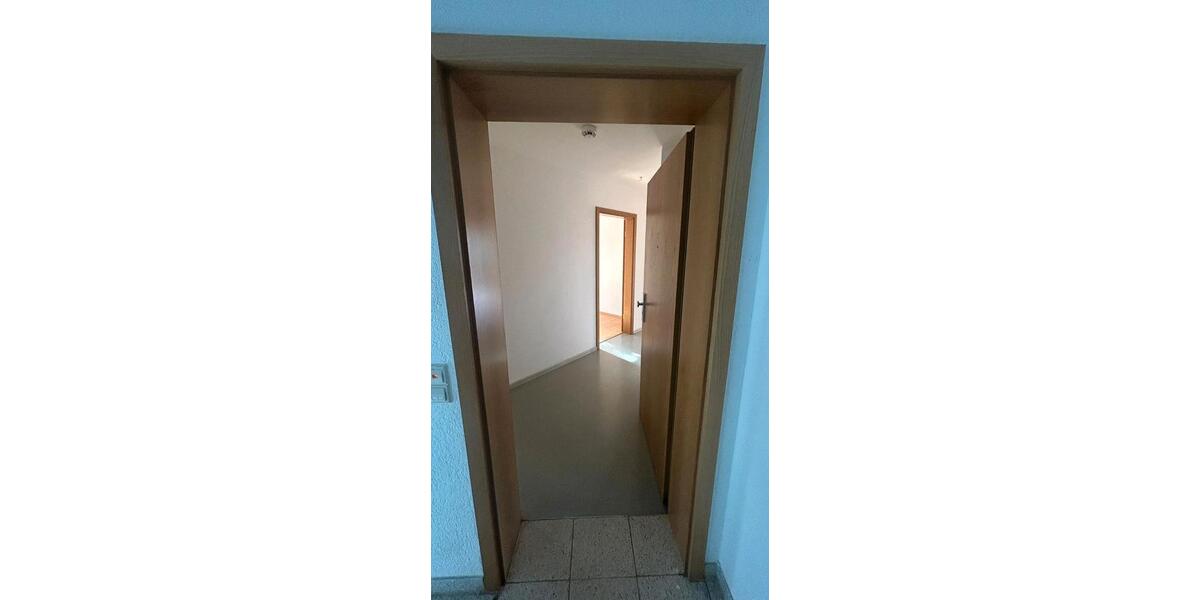 Etagenwohnung Wendlingen am Neckar - 3 Zimmer, 75 m&sup2;, 1.300&euro; | Angebot:25936818