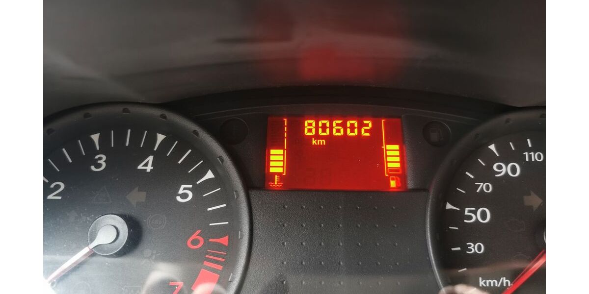 Renault Clio 80.602 km 3.700 &euro; Esslingen 73732