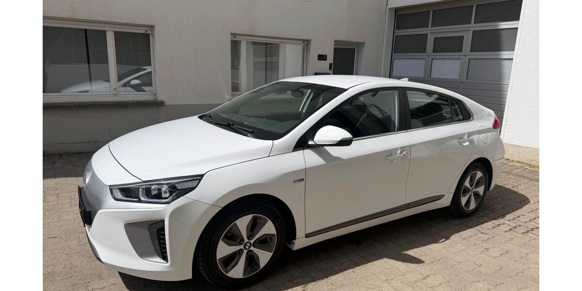 Hyundai IONIQ 120.287 km 10.900 &euro; Magstadt 71106