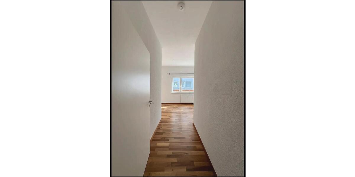 Erdgeschoßwohnung Kornwestheim - 3 Zimmer, 94 m&sup2;, 380.000&euro; | Angebot:25343983