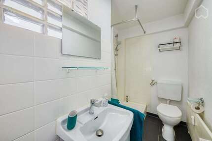 Zimmer Stuttgart Zuffenhausen - 1 Zimmer, 925&euro; | Angebot:25983840