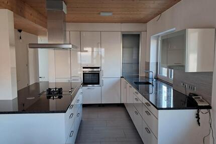Wohnung Winnenden - 3.5 Zimmer, 102 m&sup2;, 1.480&euro; | Angebot:26574203