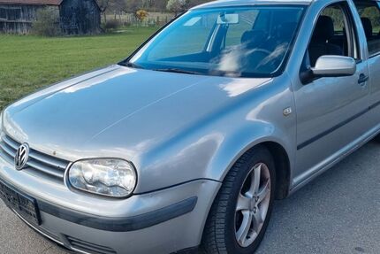 VW Golf 255.000 km 1.190 &euro; Magstadt (in der Nähe von Stuttgart) 71106