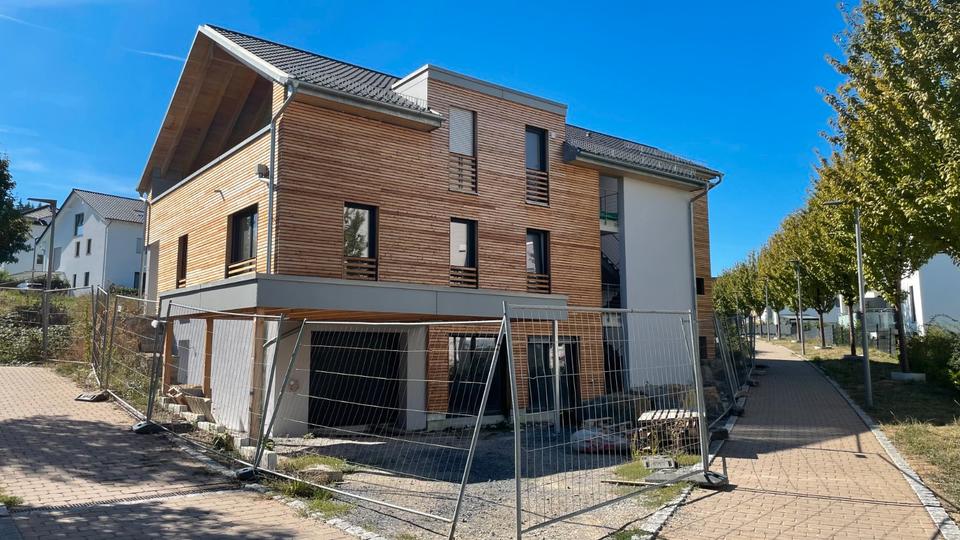 Hochparterre Weinsberg - 6 Zimmer, 160 m&sup2;, 2.400&euro; | Angebot:27571725