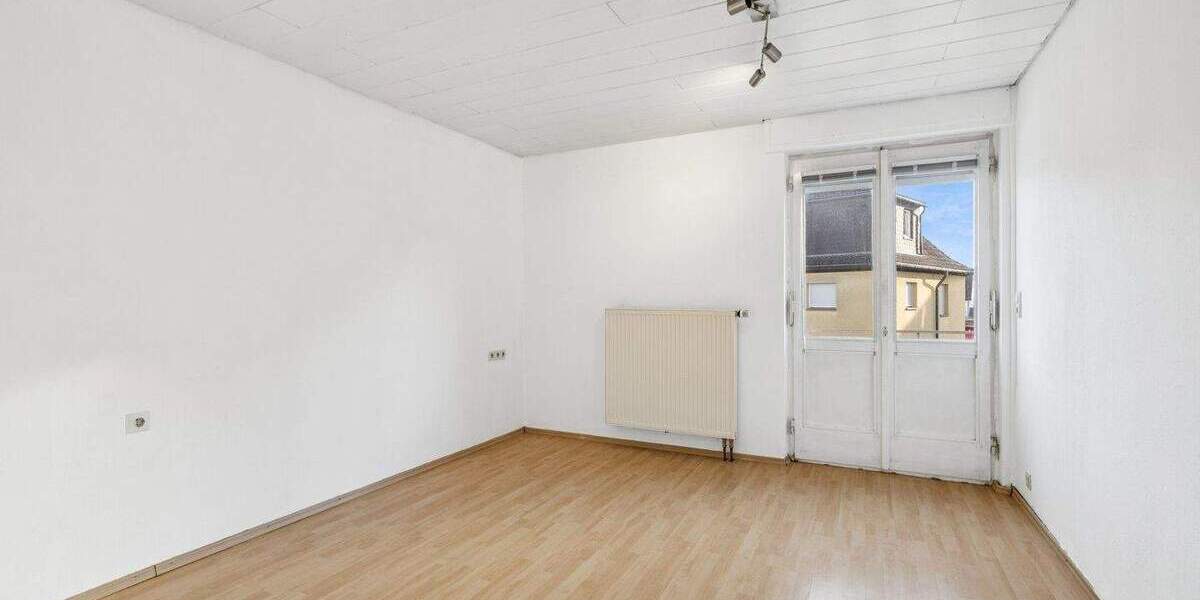 Einfamilienhaus Stuttgart Vaihingen - 4 Zimmer, 100 m&sup2;, 415.000&euro; | Angebot:25746203