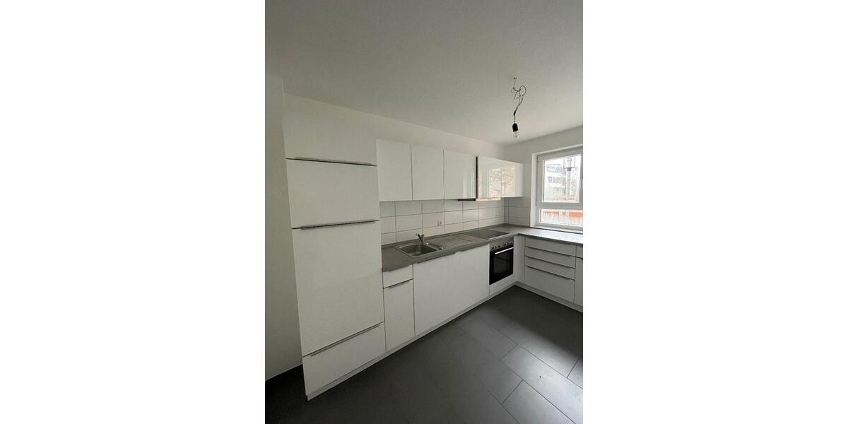Erdgeschoßwohnung Esslingen am Neckar - 3 Zimmer, 73 m&sup2;, 1.072&euro; | Angebot:26366167